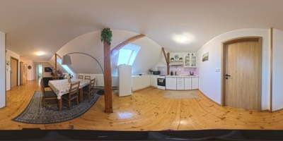 Horní apartmán – kuchyň s jídelnou